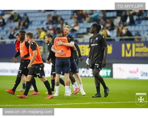 欧塞尔顽强防守应对斯特拉斯堡，客场受让半球获支持